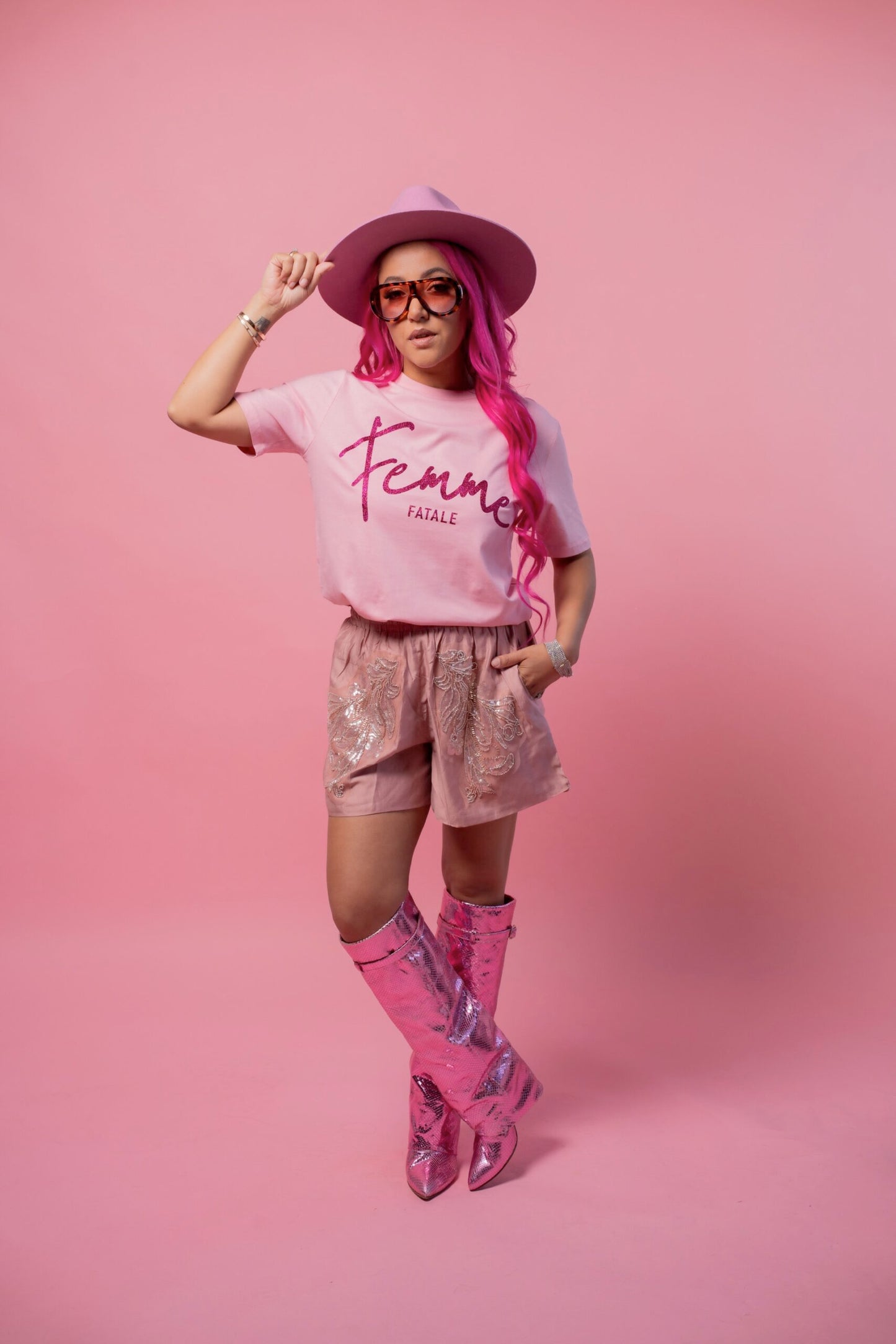T-SHIRT FEMME FATALE HOT PINK GLITTER